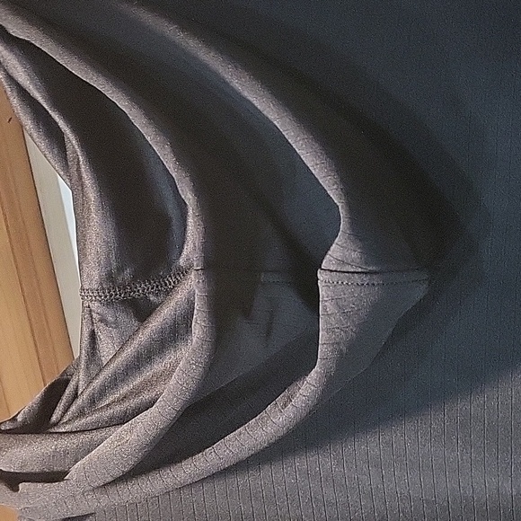 Nwt Mondetta Black Hooded Shirt Size Medium - Picture 5 of 8